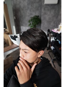 エム(em) メンズショート