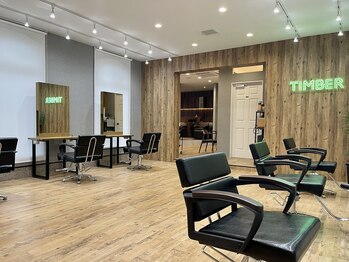 Agu hair timber 小松2号店【アグ ヘアー ティンバー】