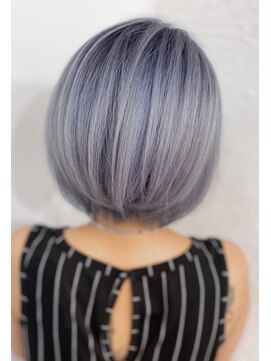 ラビス 浦和(Lovis) デザインカラー/レイヤーカット/ウェットヘア/夏のヘアアレンジ