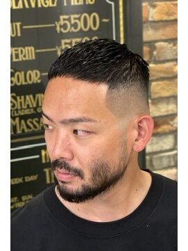 ヒロギンザバーバーショップ 丸の内店(HIRO GINZA BARBER SHOP) クロップスタイル【東京駅/フェードカット】