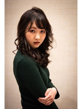 ヘアーフォトギフト(HAIR×PHOTO gift.) 酸性パーマ／大人ヘア／ミディアム／ロング