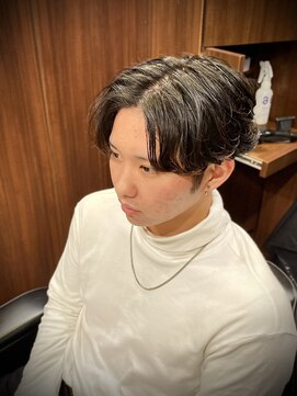 ヒロギンザ 御徒町店(HIRO GINZA) 【フロントセパレート】センターパート×カルマパーマ