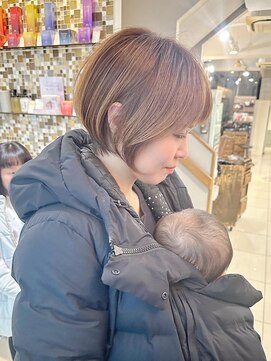 ネオリーブアイム 横浜西口店(Neolive aim) キッズスペース付き耳掛けひし形小顔丸みショートボブ【横浜