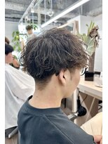 サロンドジョー(salon de joe) ツイストスパイラルパーマメンズマッシュ刈り上げ波巻き奥東巧真