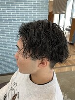 マンタップヘアー(Man Tap Hair)&nbsp;波巻きセンターパート