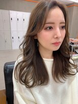 ロゼ 枚方(Rose)&nbsp;【ROSE】顔まわりレイヤーカット＿センターパート＿韓国