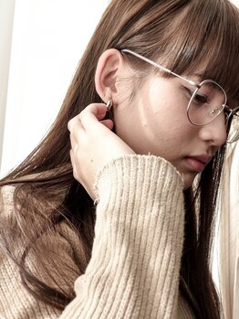 ココロヘアー マド(Cocolo hair MADO)の写真/【気軽にお洒落に脱白髪染め】気になる白髪をなじませてお洒落カラーを楽しみましょう♪是非ご相談ください
