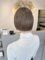 ラボリア(LABO li'a)&nbsp;グレージュカラー