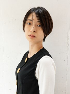 センスヘア(SENSE Hair) ナチュラルなのに品よくキマる大人の抜け感ショート