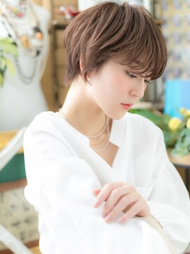 カバーヘア ブリス 志木南口駅前店(COVER HAIR bliss) 小顔ショートカットレイヤーヘルシースタイルh4志木20代30代40代