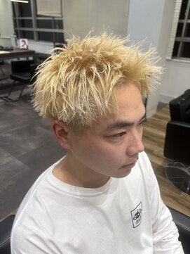 ルースト 京都四条大宮店(ROOST) スパイキーショート×ハイトーン