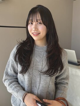 ニール(niil) 【REINA】ザクザクハイレイヤーカット
