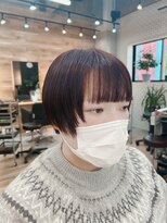 アグ ヘアー ミロ 本厚木店(Agu hair milo)&nbsp;前髪ぱっつんショート×ほんのりピンク
