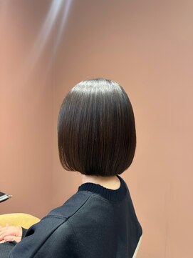 アイニティ 緑地公園(Inity) 縮毛矯正で作る内巻きボブ