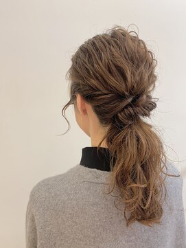 キャンバス バイ ネオリーブ 横浜西口(Canvas by neo.) 結婚式およばれヘア★ゆるふわローポニー