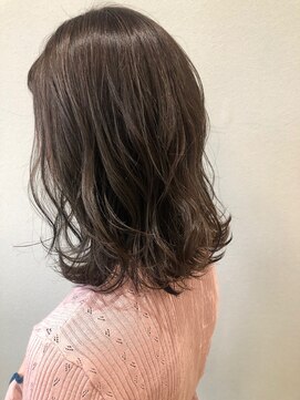 マッシュ チャヤマチ(MASHU chayamachi) グレージュ