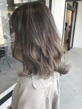 ナンバー(number+) 20代30代ダブルカラーブリーチ立体感グラデーション透明感