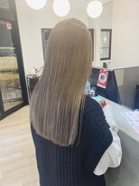 チェレ オレ 新金岡店(Chere ore)&nbsp;王道の人気カラー☆ハイトーンベージュ×艶髪ロングスタイル