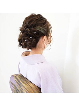 エスヘアーメイク(S Hair Make) ふんわりシニヨン