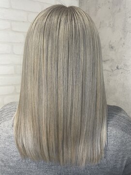 アフィナー(Afinar) shoyaオリジナル☆ホワイトグレージュ