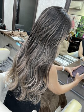 ルーゼン(LUXEN) 【LUXEN】ホワイトグレージュバレイヤージュ