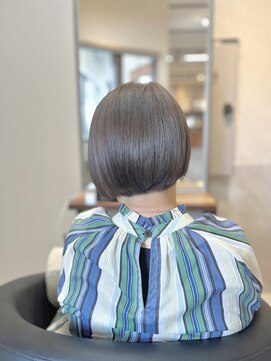 シンシア(CYNTHiA) アシメミニボブ