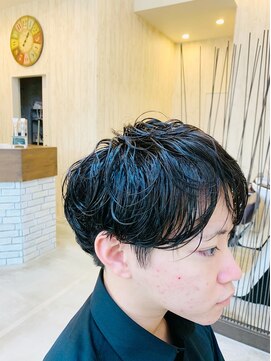 シュシュクルール(Chou Chou Couleur) men’sナチュラルパーマ