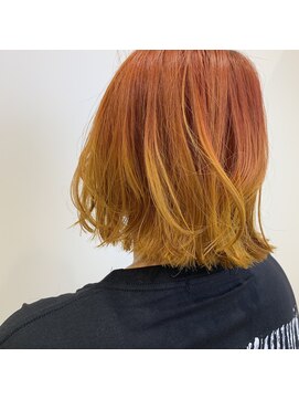 アヴァンス イオンモール和歌山店(AVANCE) グラデーションカラー