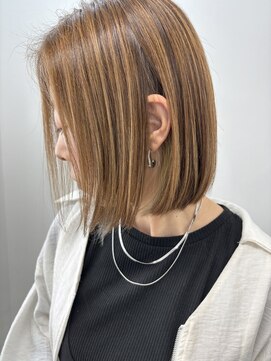 プール なんば店(puul) 白髪ぼかしハイライト×ボブ