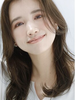 レジスタヘアーワークス (REGISTA hair works)の写真/顔周りのデザインにこだわり貴方だけの似合わせカットを実現♪高い技術力と提案力で理想以上のスタイルに！