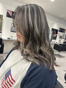 キング 枚方店(K!ng) 縮毛矯正髪質改善ハイライトレイヤーカット枚方美容室エクステ