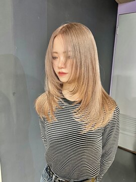 シリー(Silly) ブリーチ2～3回でできる【ミルクティーベージュ】