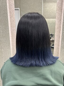 シー 浦安(SEA) ボブ×グラデーションカラー×ブルー　SEA 浦安