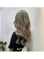 フツーロ 栄(FUTURO)&nbsp;プルエクステ