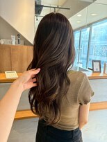 アカラ(acala)&nbsp;レイヤーカット【イルミナカラー/髪質改善/縮毛矯正】