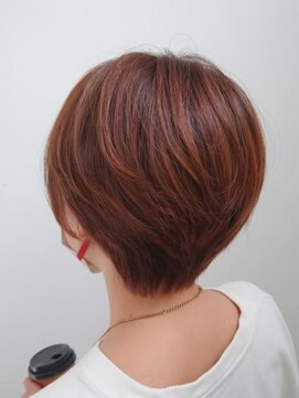 ジェネスタ(GENESTA) 20代髪質改善韓国前髪シースルーレイヤーカット顔周り