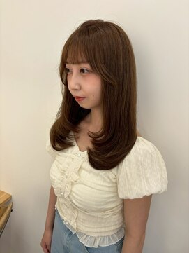 ハニー 町田(HONEY) ミディアムレイヤー/シャギーカット/内巻き/ヘーゼルブラウン
