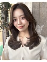 ロビー 表参道(ROBBY)&nbsp;ミディアムレイヤーカット/20代30代40代/顔周りカットワンカール