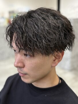 メンズショート 縦落ちパーマ