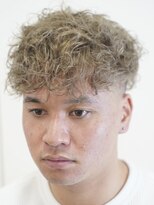 メリケンバーバーショップ コウベ(MERICAN BARBERSHOP KOBE)&nbsp;メンズカットバーバースタイルスペインカール N2