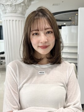 エアー 青山(AIR) ミディアムレイヤーカット/ナチュラルベージュ/20代.30代