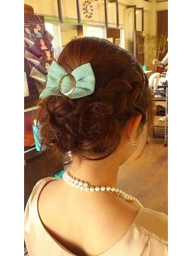 テンリッチ(tenrich) キュートエレガントなパーティースタイル