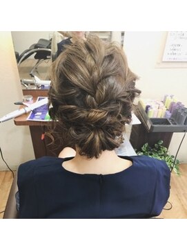 マール(marl) 【marl.】大人かわいいヘアアレンジ