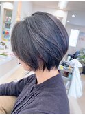 ショートボブ