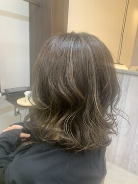 アプシー 三田駅前店(Apsee) ☆グレージュハイライト☆