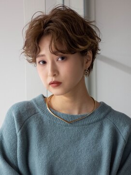 サーカス バイ ビュートリアム 青山(CIRCUS by BEAUTRIUM) マッシュショート 大人可愛いショートヘア 艶カラー 30代40代