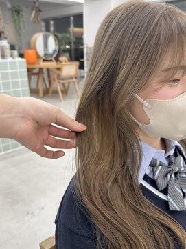 シカ(sica) 初めてのハイトーンベージュ