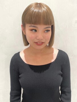 イデアル(Ideal) ボブ/ミニボブ/切りっぱなしボブ/外ハネ/外ハネボブ/前下がり