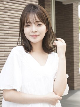 ガーデン オオタカノモリ(garden otakanomori) 大人のナチュラル外ハネミディ×透明感アッシュベージュカラー