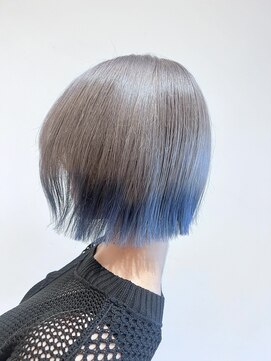 コワファースト  させぼ五番街店(COIFF1RST) グレージュ×裾ブルー